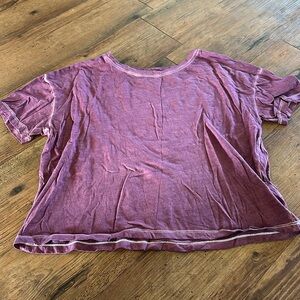 Old Mavy cropped purple tee size XS